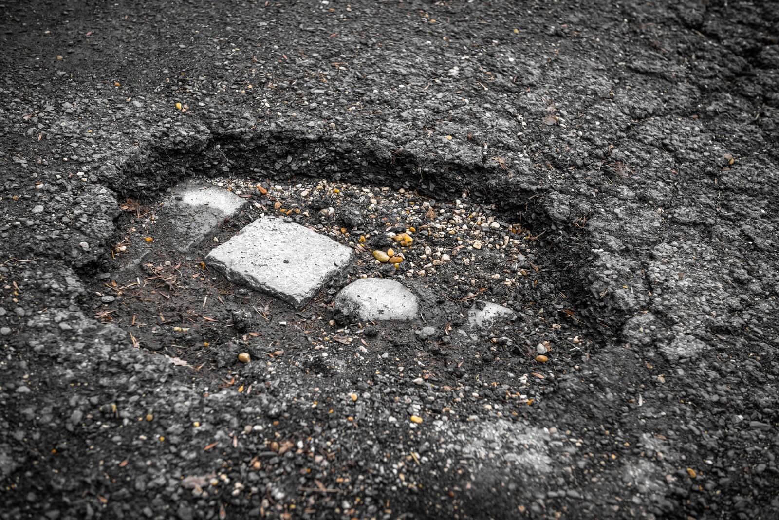 What’s the Best Way to Fix a Winter Garden Pothole?